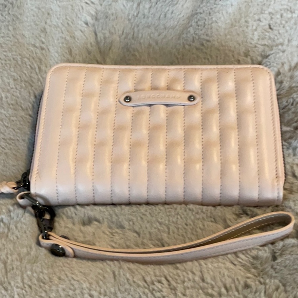 Longchamp wallet/clutch